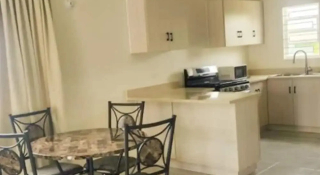Коттедж Remarkable 2-bed House in Discovery Bay