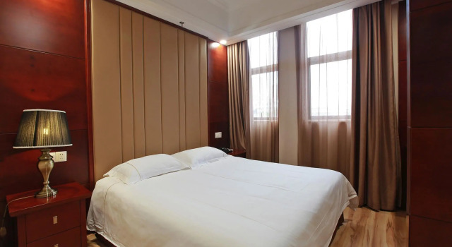 Elan Nanjing Sanpailou Post and Communications University, Prenota Hotel Gu Lou 