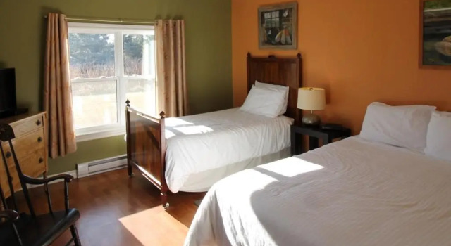 Трёхместный номер Standard с видом на море Seawind Landing Country Inn