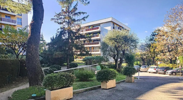 Le Petit Manseng RESIDENCE CIMIEZ LE HAUT