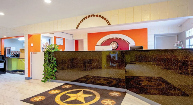 Americas Best Value Inn and Suites Denton, Забронировать Отель Отели Дентон с бассейном, Бассейн