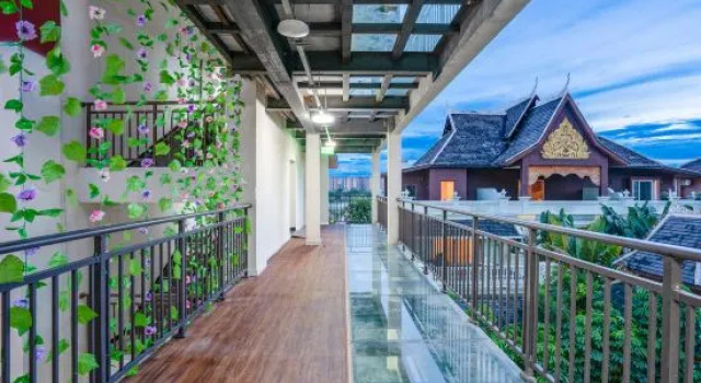 Jinsinan Courtyard Hotel, Buchen Sie Hotel Günstige Hotels in Yunnan