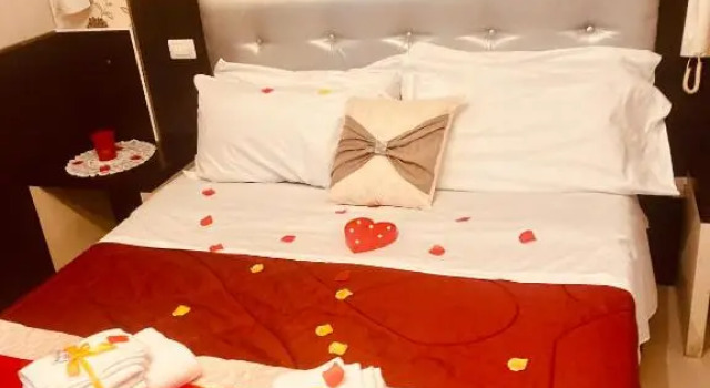 Hotel Mary, Забронировать Отель Отели Джульяно-ин-Кампанья 3 звезды, 3*