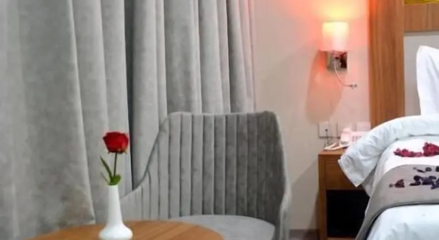 Salsbil Al Almasi Hotel