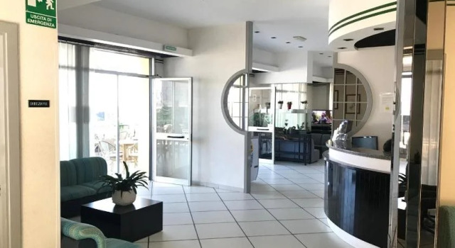 Hotel Costa Verde, Varaa Hotelli Hotellit Abruzzo aamiaisella, Aamiainen