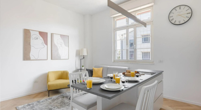 Levontin 5 apartment - by SeaN'rent, Забронировать Апартаменты/квартира Тель-Авив Тель-Авивский округ, рядом с Independence Hall Museum