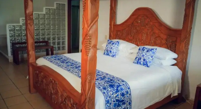 Полулюкс Deluxe Hotel El Rebozo