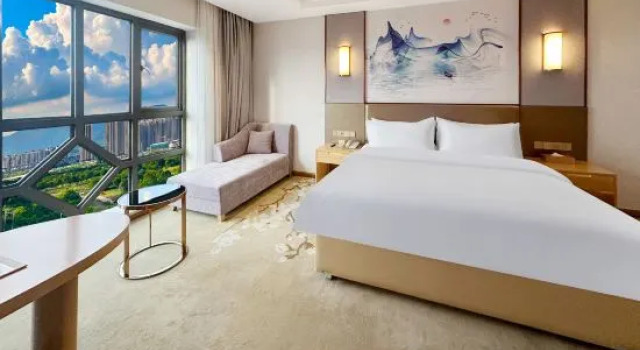 Люкс Deluxe Vienna International Hotel Guangzhou Dagang