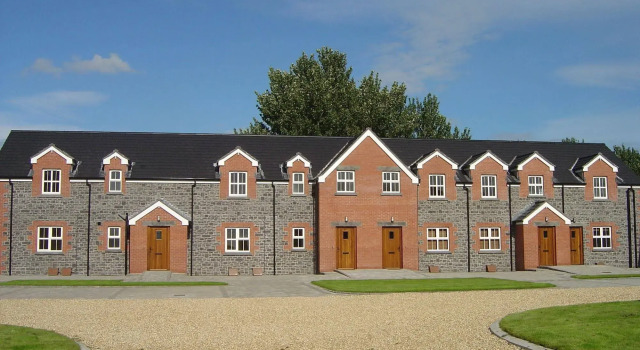Stable Court Apartments