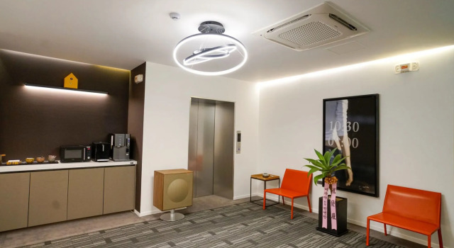 Mipo Oceanside Hotel
