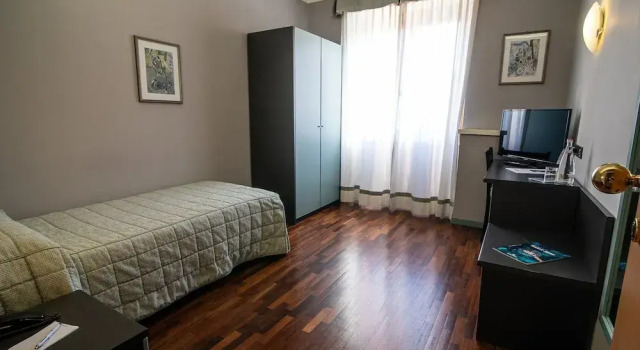 Одноместный номер Standard с балконом Hotel Vittoria
