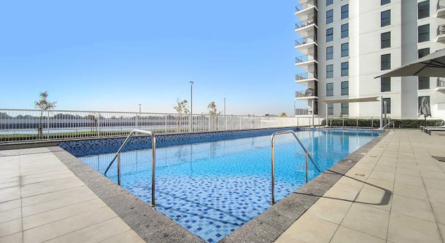 Апартаменты Silkhaus Canal View 3bdr Maid Near Ferrari World