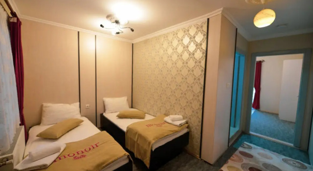 Апартаменты Grand Monoir Suite