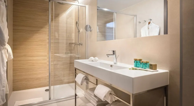 Люкс Khalani с видом на море Aminess Laurel Khalani Hotel