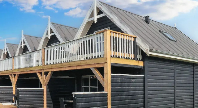 4 Person Holiday Home in Blavand, Book Vacation Home Hotels in Ho with Parking, Parking