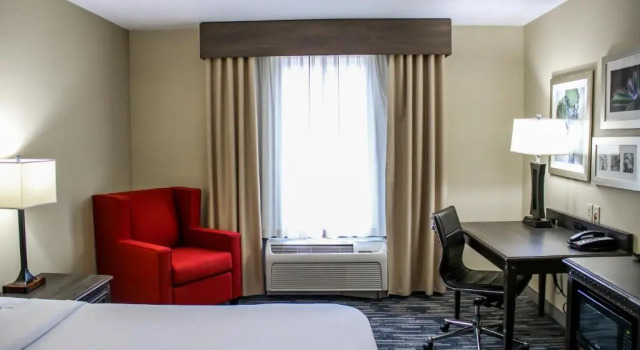 Номер Standard Country Inn & Suites by Radisson, Richmond West at I-64, VA
