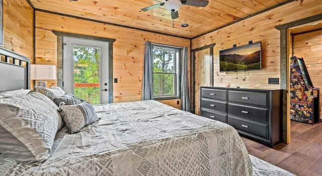 Moonlight Ridge 2 Bedroom Cabin