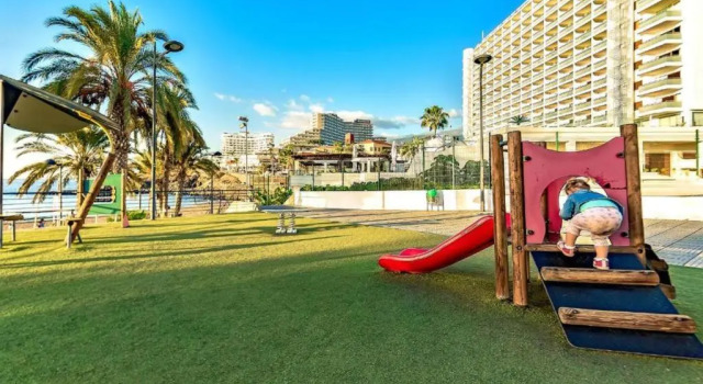 Апартаменты Apartamento de 2 dormitorios con Wifi, cerca de playa, en Playa de Las Americas