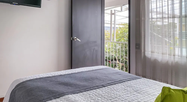 Номер Standard Hotel Bogota Alpes Castellana
