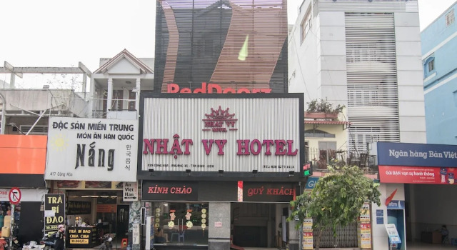 RedDoorz @ Cong Hoa Street 3, Забронировать Отель Отели Хошимина 3 звезды, 3*