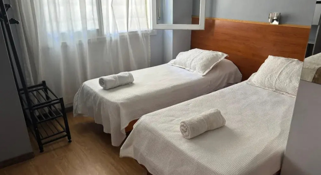 Четырёхместный номер Standard Hotel Playa Brava
