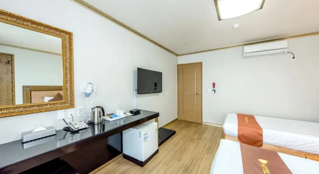 Jeju Pearly Hotel, Book Hotel Jeju Jeju Island