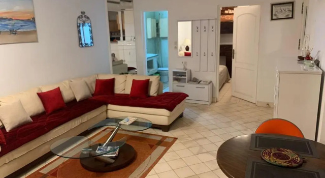 Appartement confortable à 2 minutes de la plage, Забронировать Апартаменты/квартира Отели Марракеш-Тенсифт-Эль-Хауз с парковкой, Парковка