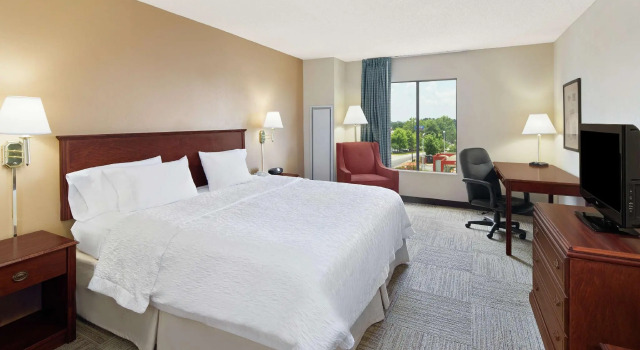 Двухместный номер Standard Hampton Inn Columbus-North