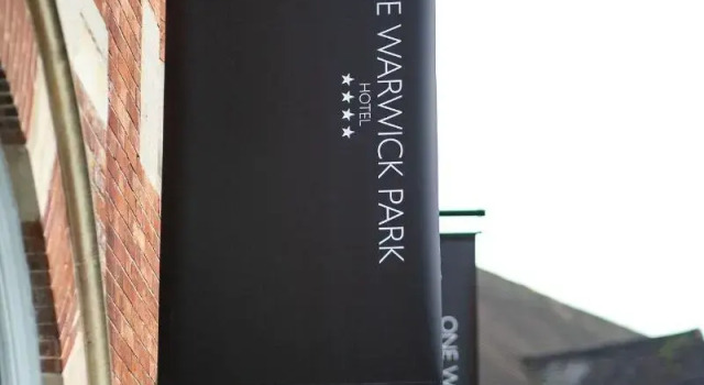 One Warwick Park Hotel