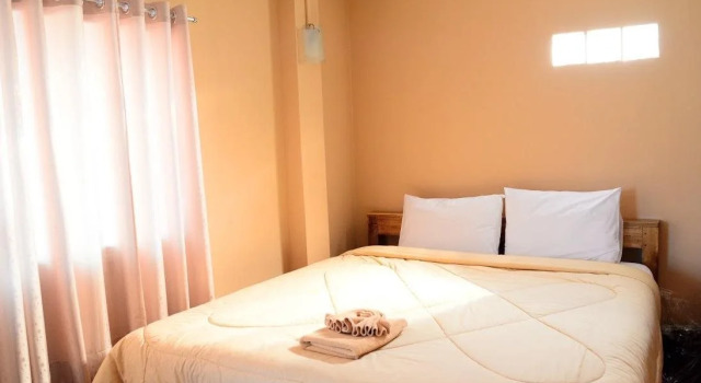 Ky Dang Resort, Забронировать Курортный отель Отели Пхетчабури 3 звезды, 3*
