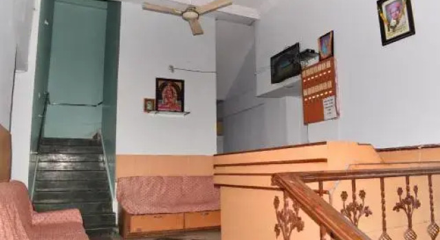 Sairatna Hotel