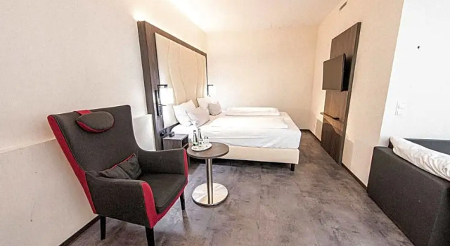 Полулюкс c 1 комнатой PLAZA INN Mannheim