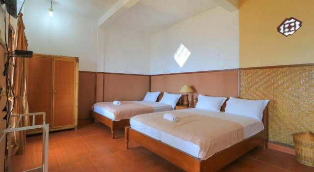 Люкс Hotel Tara Bar & Resto Air Sanih