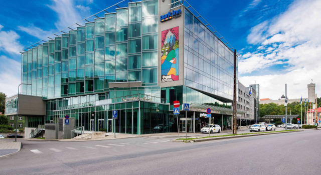 Отель Park Inn by Radisson Meriton Conference & Spa Tallinn