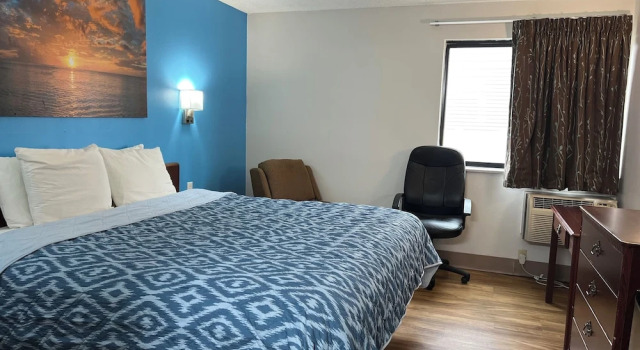 Номер Deluxe Extended Stay Warrenton Inn