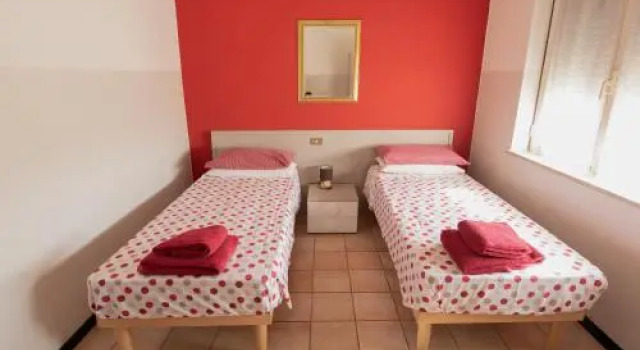 Albergo La Rovere, Varaa Hotelli Roverbella Lombardia