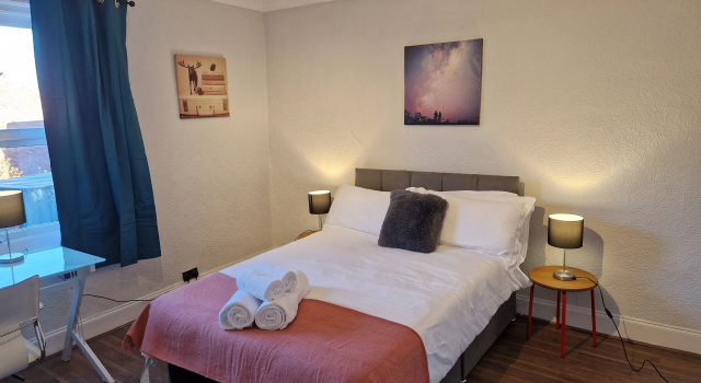 Chester le Streets Diamond; 3 Bedroom House, Забронировать Дом для отпуска Отели Камбрия с парковкой, Парковка