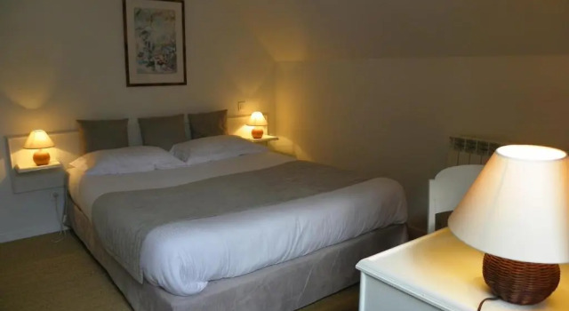 Номер Comfort Garden & City Bagnères-de-Bigorre - Domaine de Ramonjuan