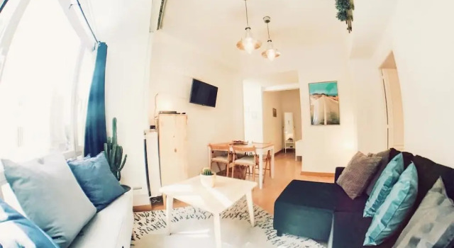 Lollipop Flats City Centre Deluxe Suite, Забронировать Отель Мадрид Провинция Мадрид, рядом с Дом-музей Лопе де Вега