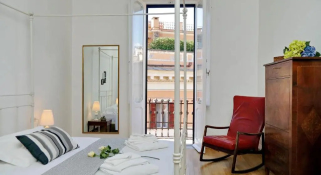 TREVI luxury with terrace, Забронировать Отель Отели Рима с парковкой, рядом с Pincian Hill, Парковка