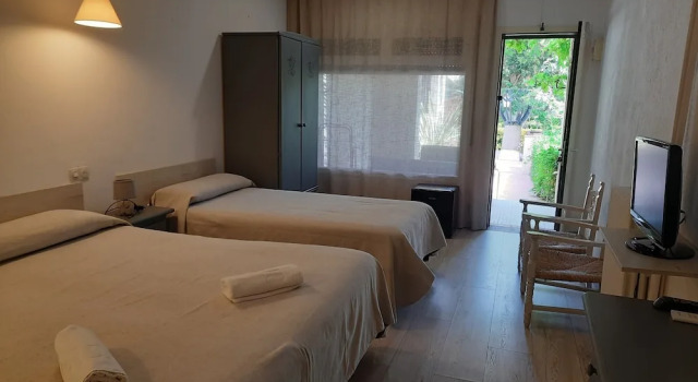 Hotel Riomar, Varaa Hotelli Hotellit Alt Empordà aamiaisella, Aamiainen