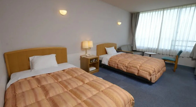 Aioso, Prenota Hotel Yamaguchi 