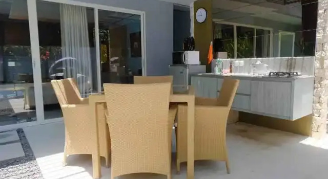Bougenvilla Nusa Dua Villa with Private Pool, Rezervovat Vila Chaty v Bali, Chalupa