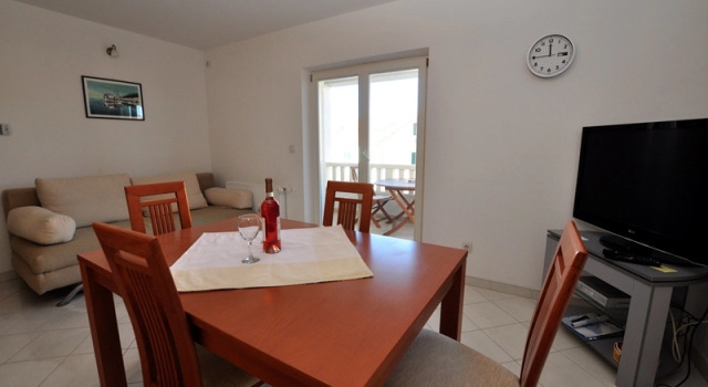 Apartment Pava - beautiful terrace & parking: A1 Postira, Island Brac, Prenota Appartamento Hotel a Croatian Islands con parcheggio, Parcheggio