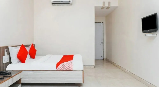 Suraj Residency by OYO Rooms