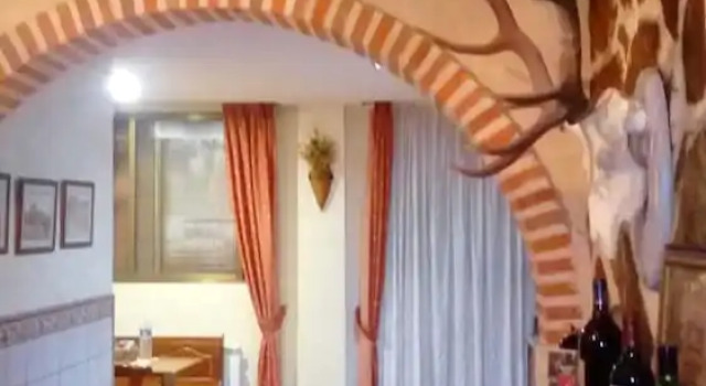 House With one Bedroom in Tordesillas, With Wifi, Забронировать Отель Отели Тордесильяс с парковкой, рядом с Exposición Permanente de Maquetas, Парковка