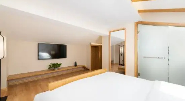 Семейный люкс Fenghuang Yunqiao Free River View Boutique Homestay (Fenghuang Ancient City Yunqiao Branch)