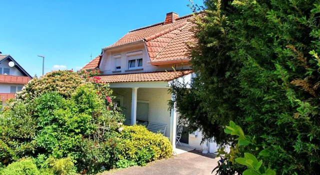 Ferienhaus "Villa am Eck", Varaa Hotelli Eichenzell 