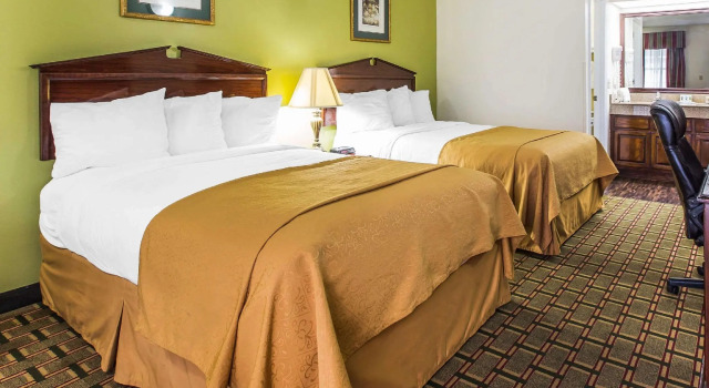 Standard Neljän hengen huone Quality Inn Eastman