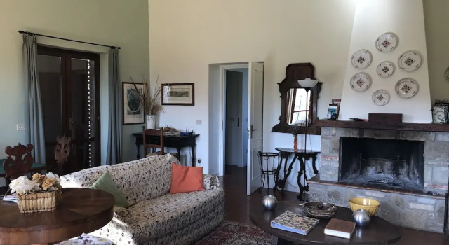 6 Bedrooms Umbrian farmhouse, Book Hotel Hoteller i Torgiano med pool, Swimmingpool